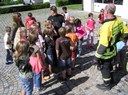 Toni macht Abschlußbesprechung und Frau Schnell ist sehr zufrieden.